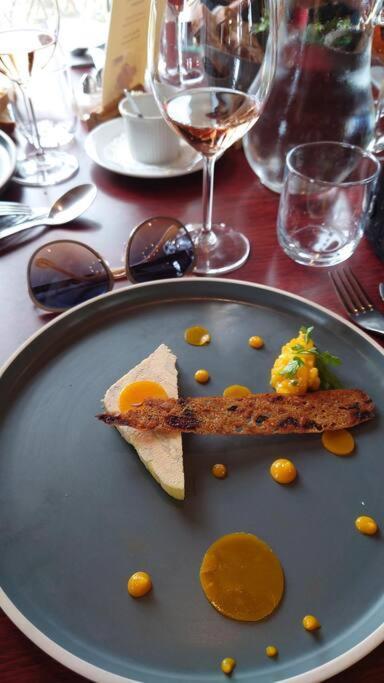 Entre Pierre Et Vigne - Charming Former Winery Farmhouse With Hot Tub & Swimming Pool Monestier  Extérieur photo