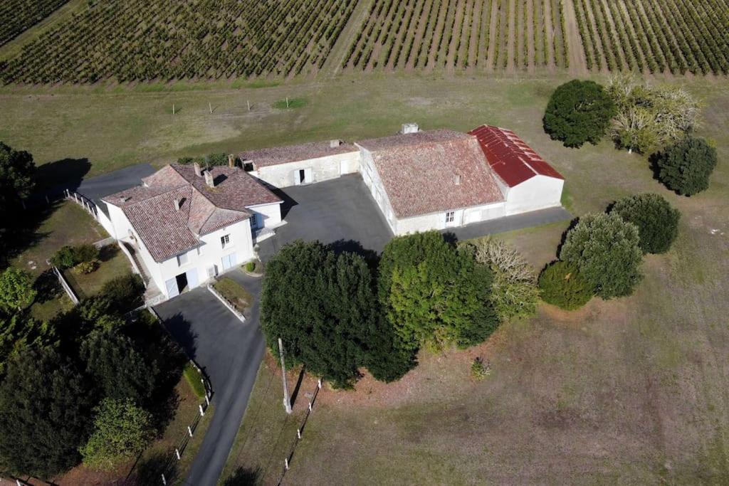 Entre Pierre Et Vigne - Charming Former Winery Farmhouse With Hot Tub & Swimming Pool Monestier  Extérieur photo